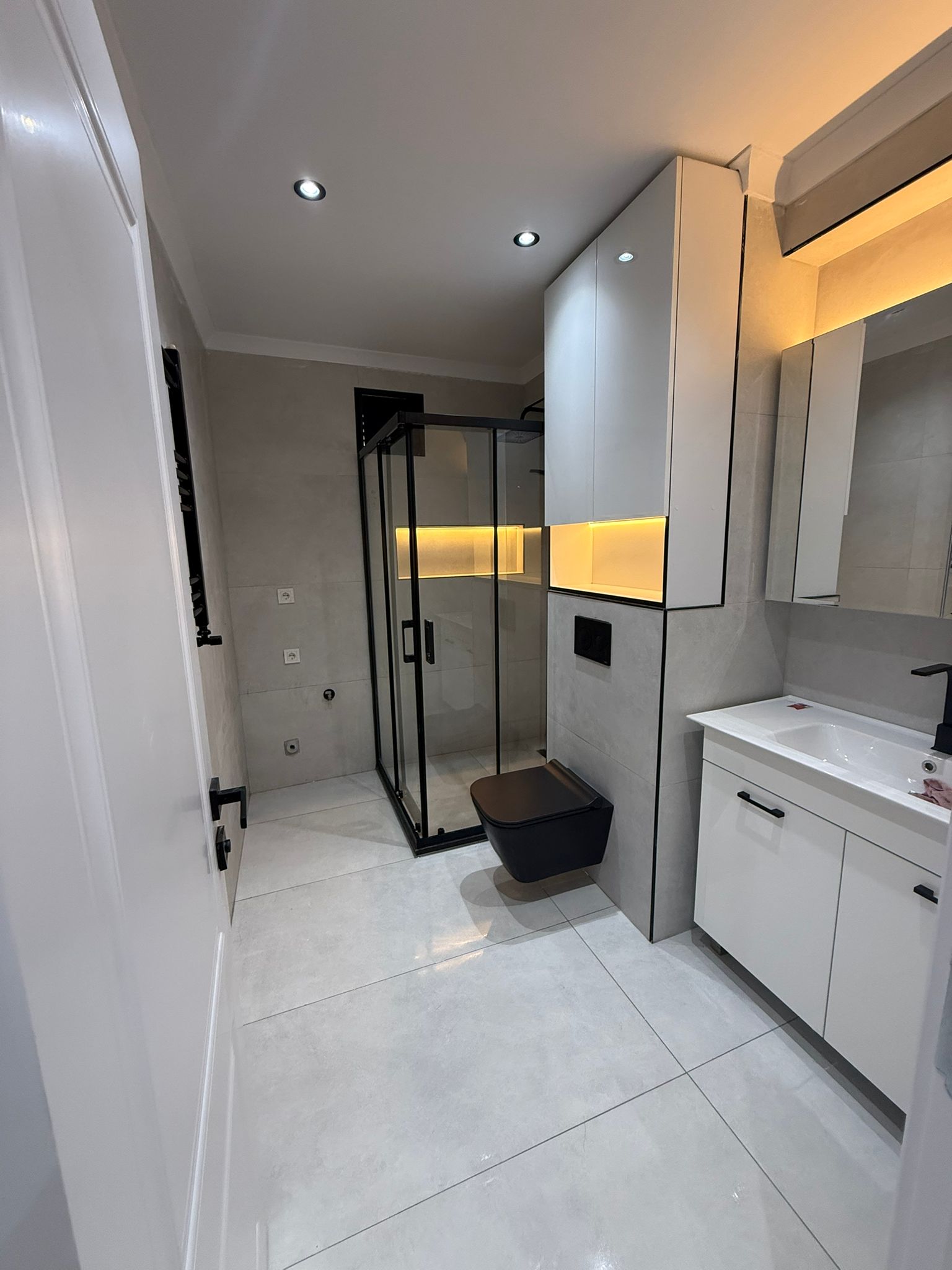 Banyo alanında tesisat müdahalesi