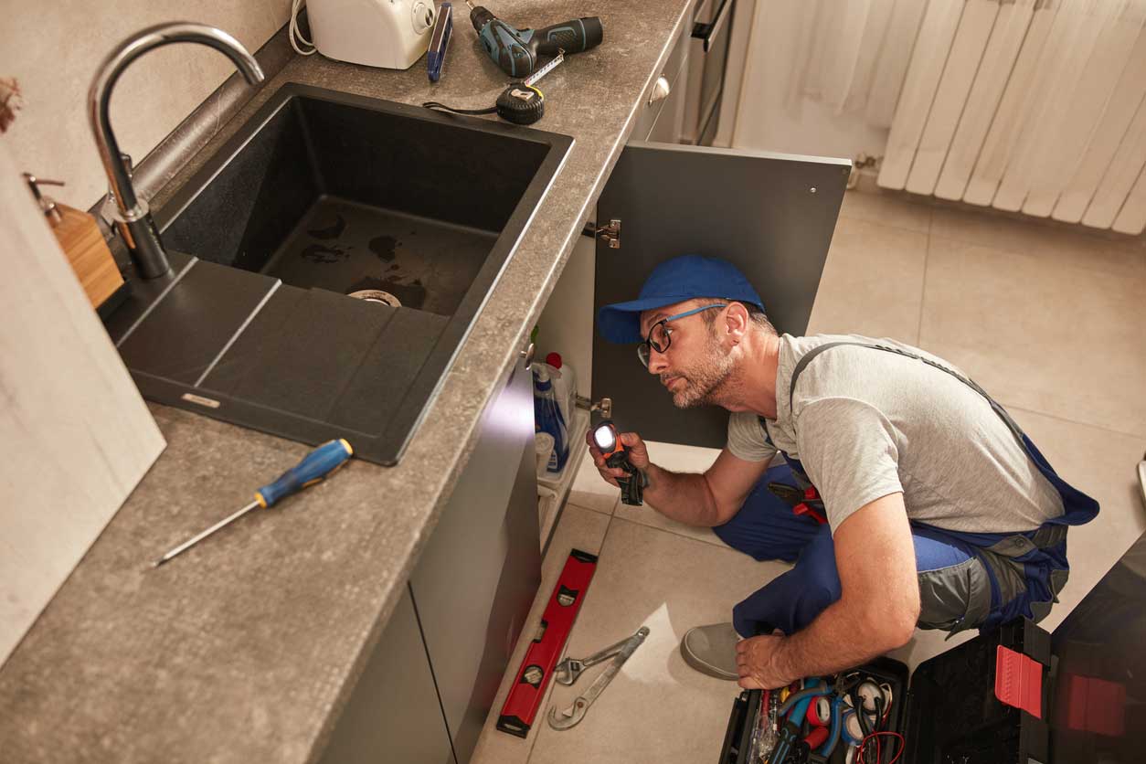 Lavabo tıkanıklığı: yavaş akış ve koku
